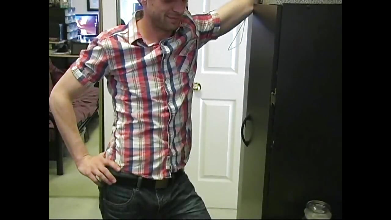 Simon fucks the boss