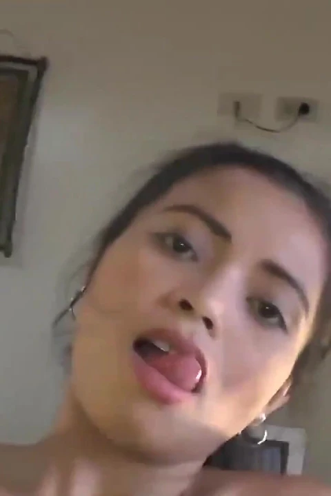 Asiansexdiary Natural Pinay Beauty Tries Big Foreign Cock