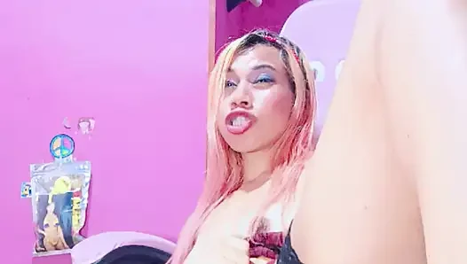 Tsexy und schöne Ode daran, wie du mein Ruby-outfit magst, damit du meinen kitzler und meinen festen kleinen arsch essen kannst, göttlicher dreifacher stiefvater,