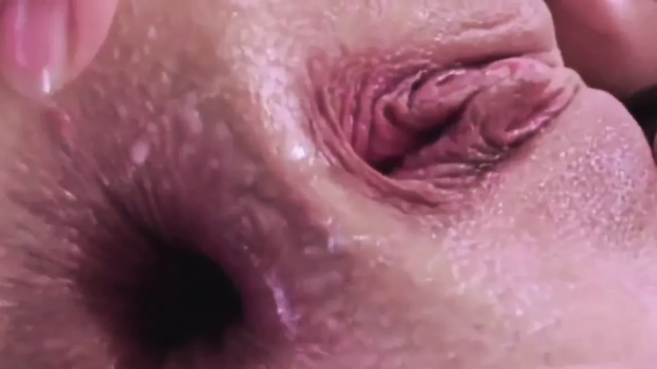 PULSATING GAPING ASSHOLES