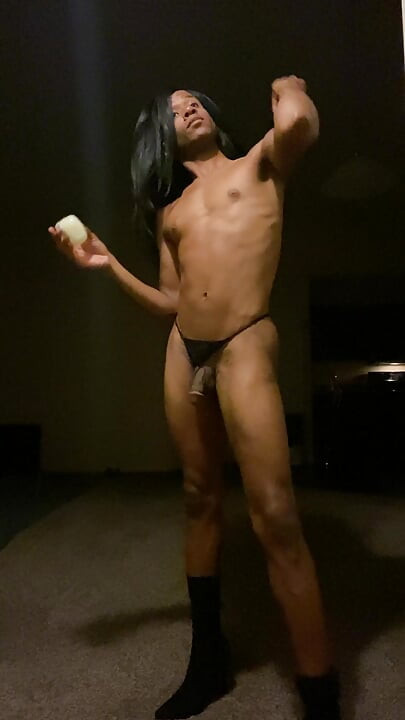 정신에 대한 너트 아웃을 얻을