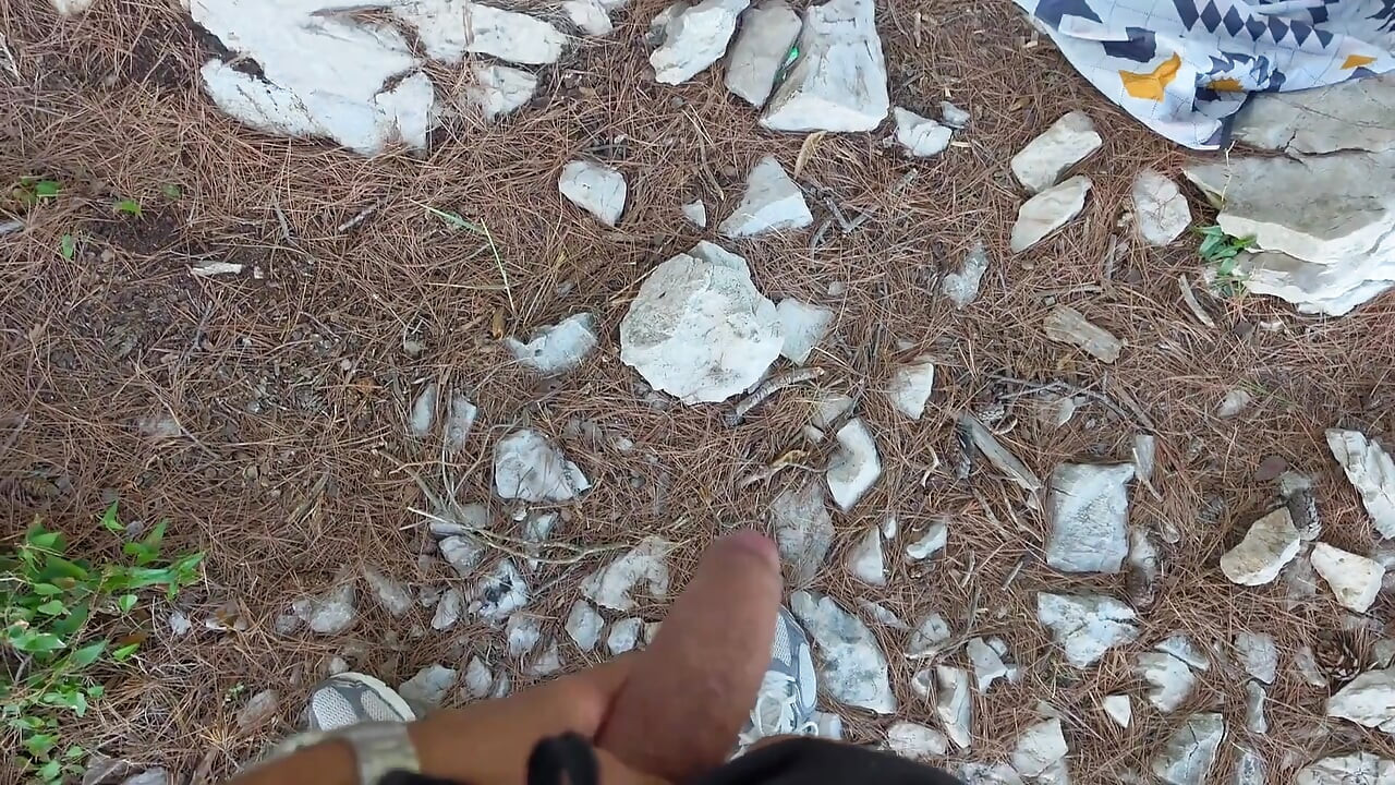 Un Desconocido Se Corre En Mi Cara Justo En La Playa