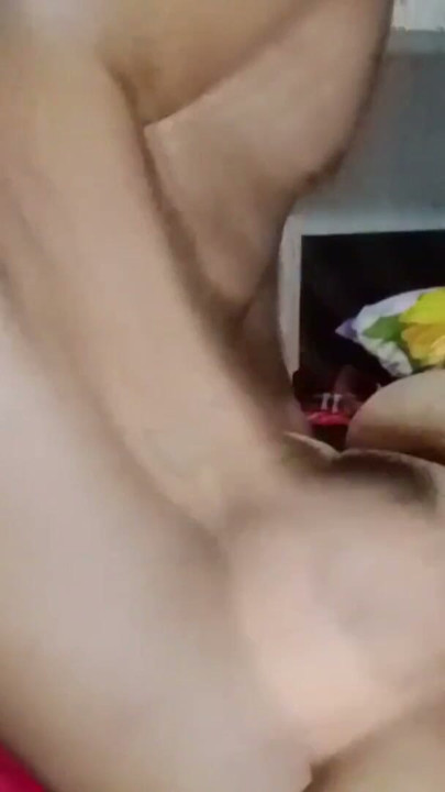 הפינאית הנשואה מהדירה ליד נדפקת גולמית על ידי המאהב השכונתי הסודי שלה | קליפ 3
