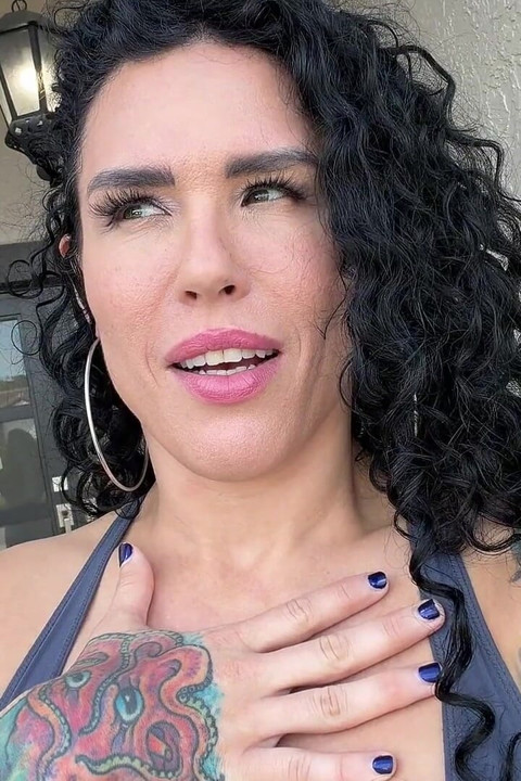 Cucked! Bianca Bailee Catches BF Fucking Bestie