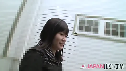 Gadis remaja jepang amatir lagi asik muncrat
