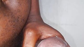 Masowanie afrykańskiego penisa baobabu
