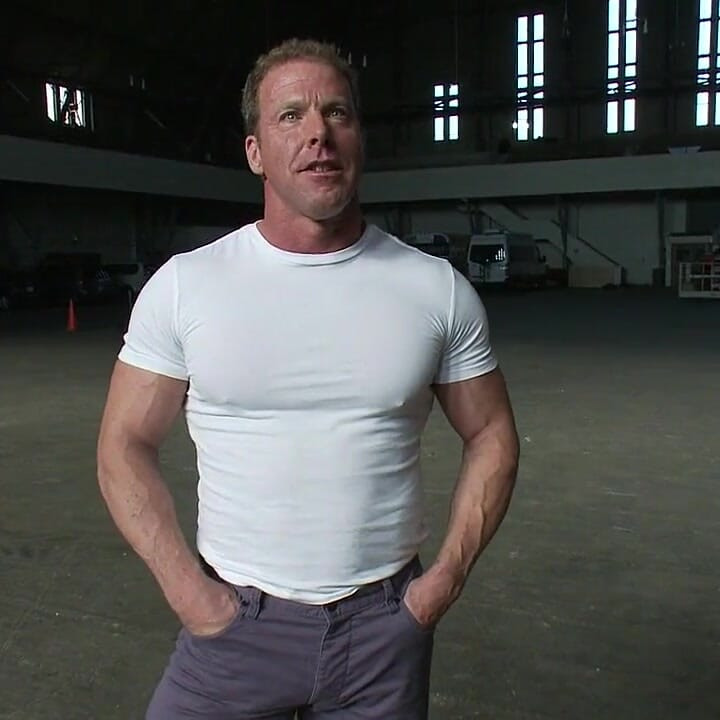 Derek Pain - the Only Competitive Bodybuilder in the World Who Could Handle the One Leg Suspension