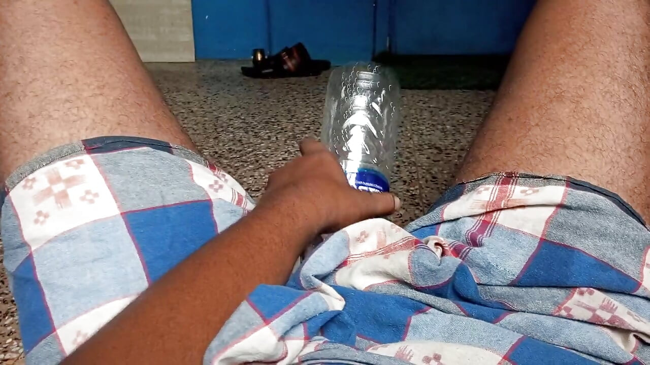 I'm Indian Desi Wife Fucking Pussy