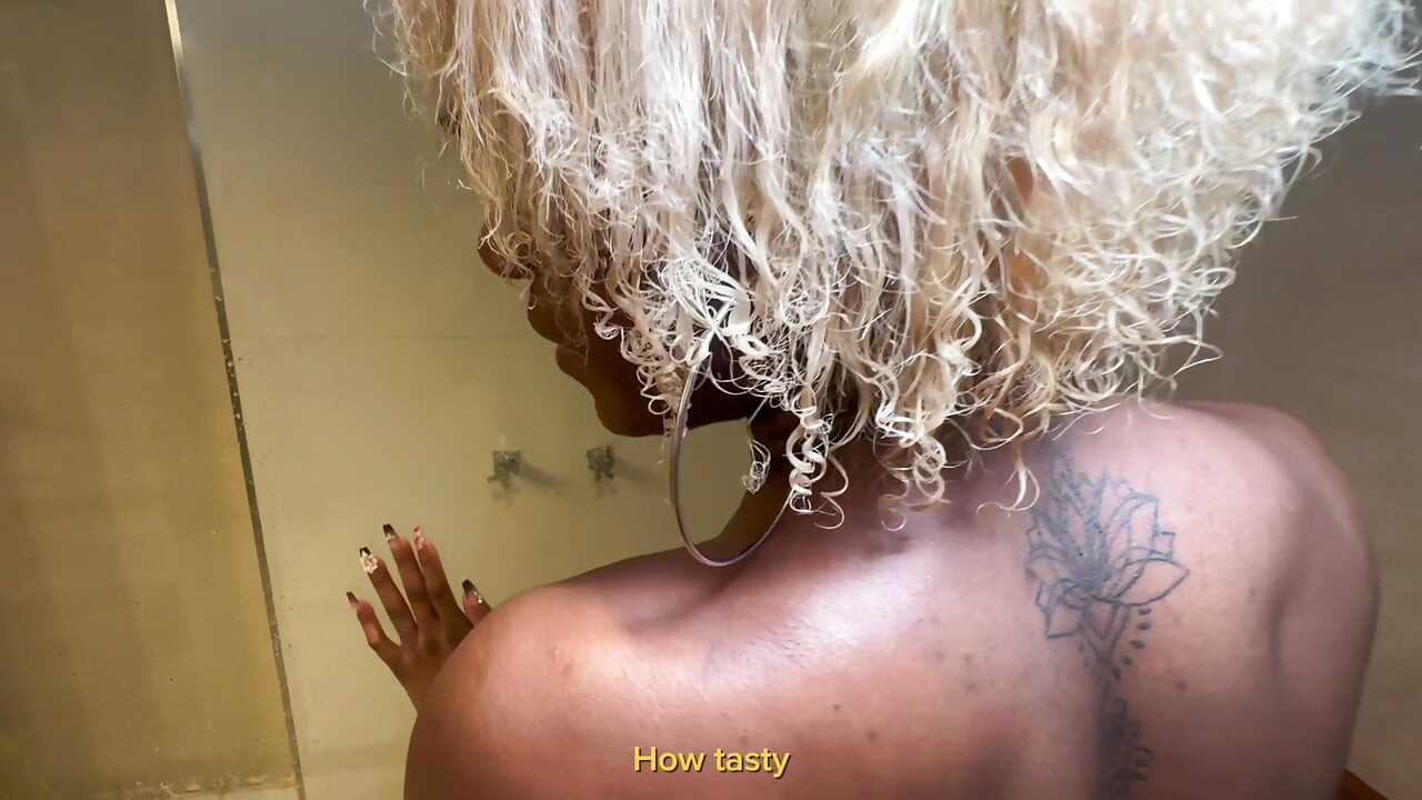 Interracial sex between a Spanish man and a Dominican woman, she ends up swallowing all the cum.