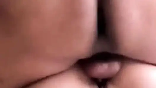 Ich ficke meine beste freundin bei ihr zu hause