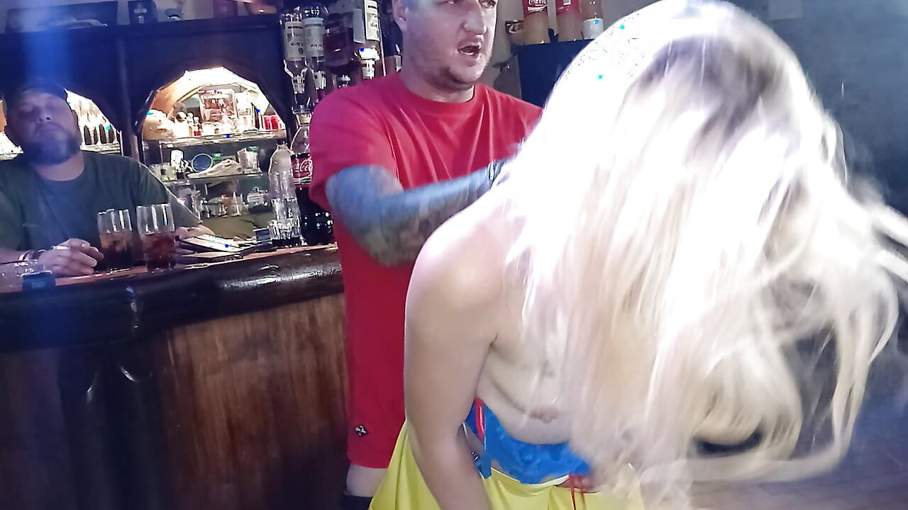 Kinky Fun with Stepdaughter That Loves Cosplay