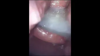 After the creampie, play with semen that flowed from vagina