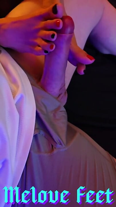 Foot Job From Melove sexy Feet