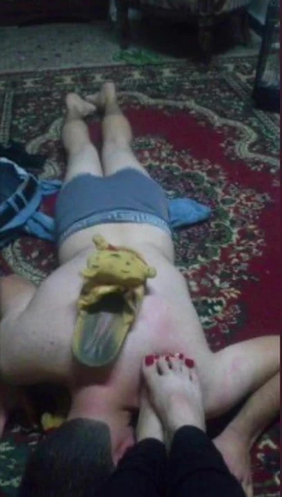 Fuck Hanan in the ass