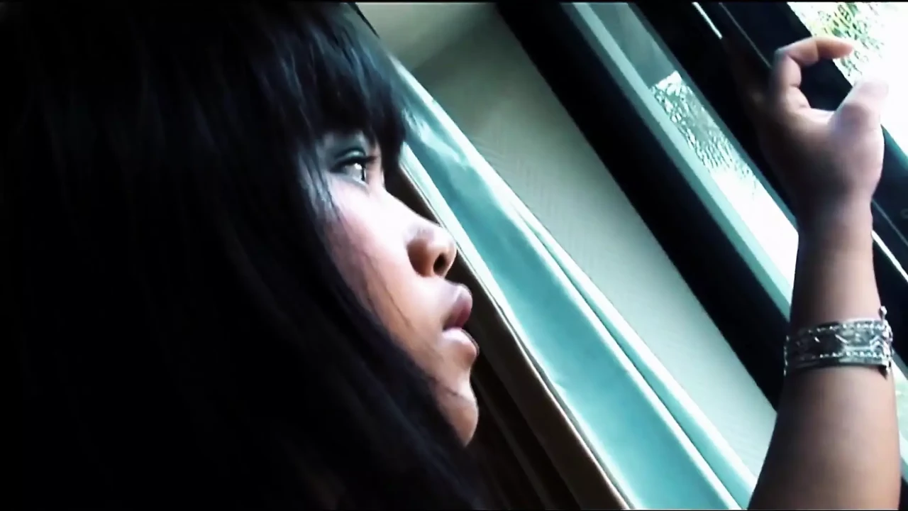 Kanda and Nicha Eat Each Other's Wet Pussies in Hardcore Lesbian Sex