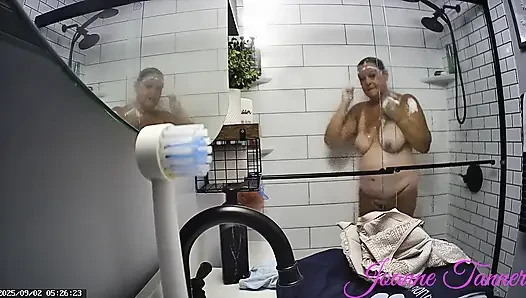 Mrs. Joanne Tanner a Real Public School Teacher Exposing Herself in the ...