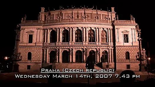 Hard horny fuck in praha: pantat cewek ceko dientot habis-habisan sama kontol besar