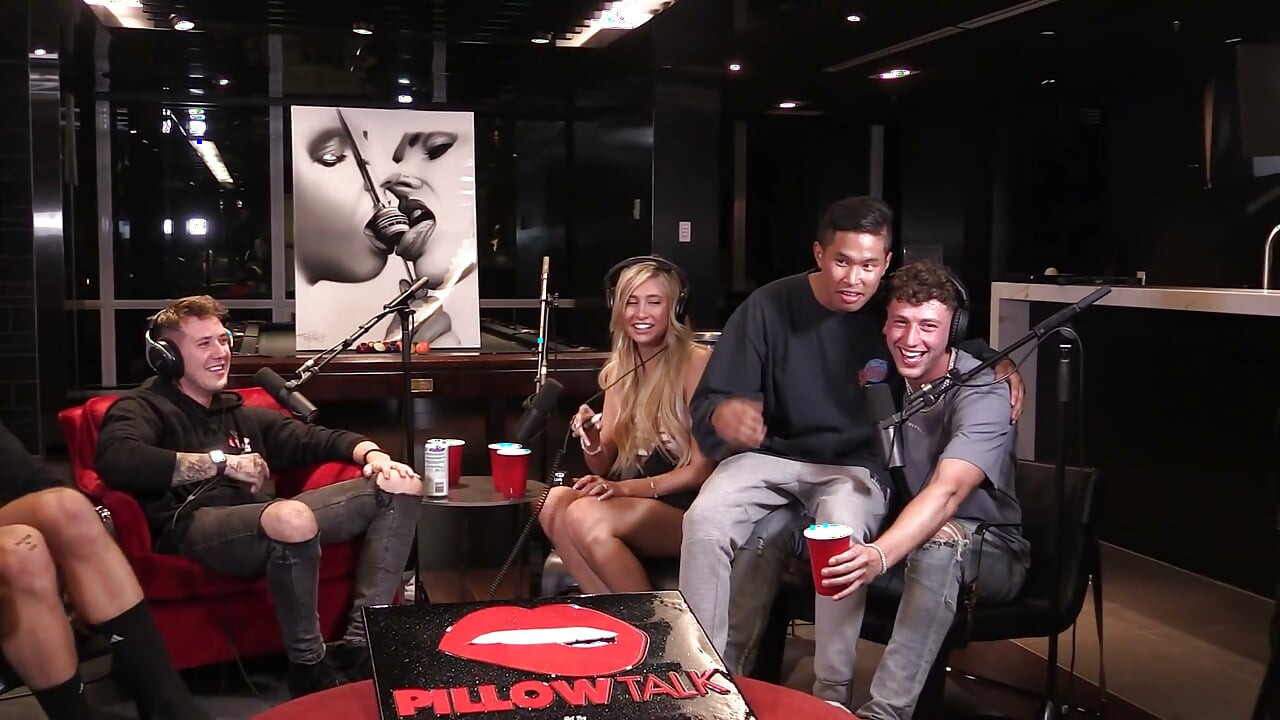 Double Date with Carly Lawrence and Joey Joy pillow Talk