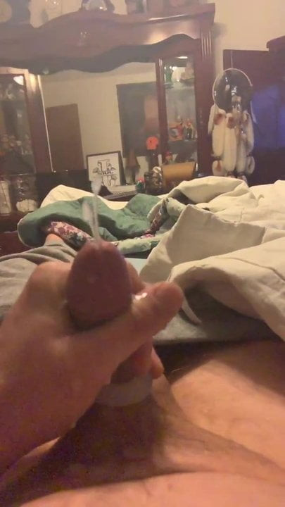 Slow motion nut