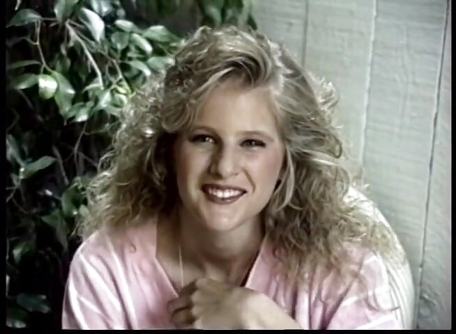 Blonde sexy babe vintage pussy fucking big cock sucking