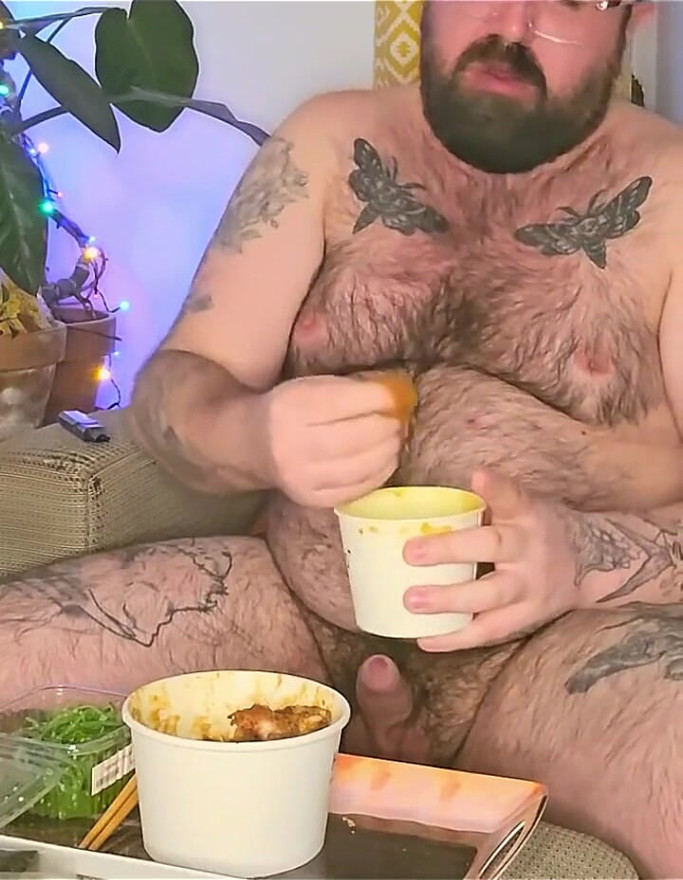 Stepdaddy Stuffs His Face with a Takeaway and Enjoys It so Much He Wanks with the Sauces!