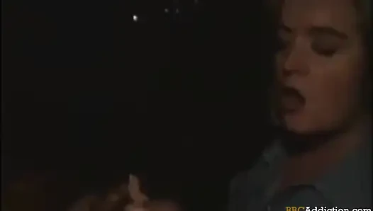 Kecanduan BBC - video porno amatir dan buatan rumah 100%. Tante seksi ini kecanduan kontol besar pria kulit hitam dan pria antar ras
