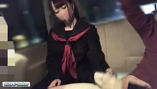 Взрослую подругу глубоко забрали, потеря контроля быстро, сырая жара пики, глубокий кримпай в конце!