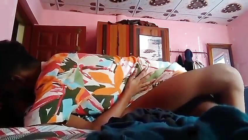 Asian teen fucking with her step brother