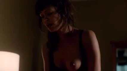 Thandie Newton - Rogue s01e02