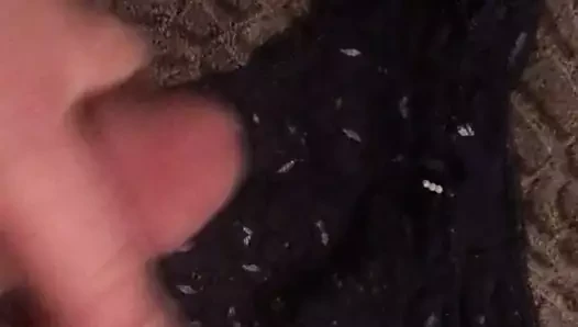 Auf Slip von Nachbarin gespritzt