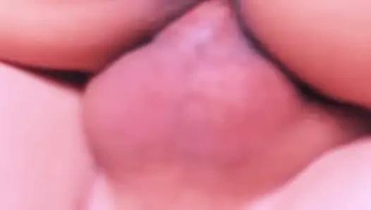 Ngentot kontol cowok ini sampai dia crot banyak banget