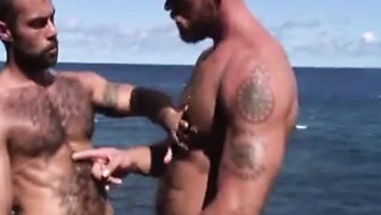 HAIRY HOTTIE'S ORAL SEX ON THE BEACH