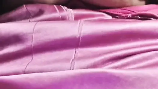 Desi big boobs girl showing her whole body