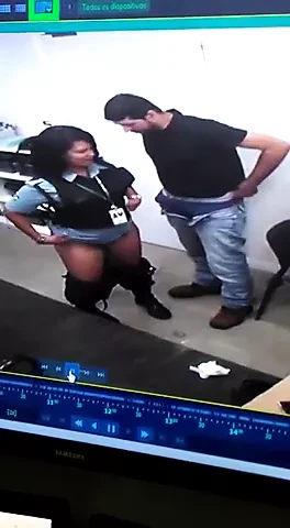 谁在看？