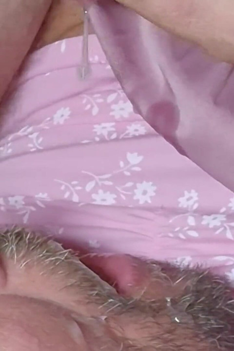 I Love Swallowing My Cum with Hard Dildo in My Ass