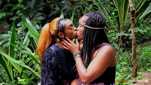 Ebony Party Queens Enjoy Outdoor Lesbian Make-Out Session