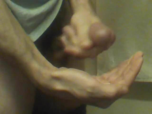 JERKING OFF AND CUMMING