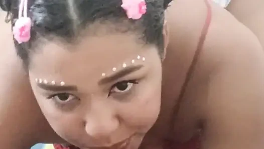 Çok büyük götlü çok ateşli komşuyu sikiyorum - bölüm 2