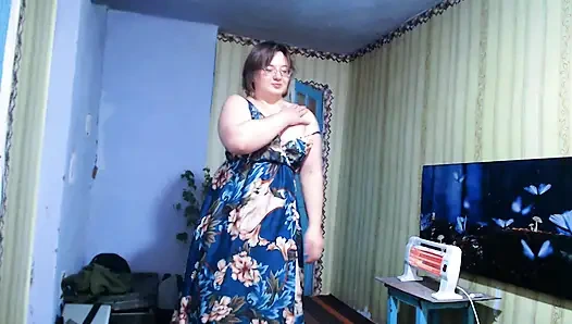 Heißes tanzen mit einem heißen mädchen in guter stimmung