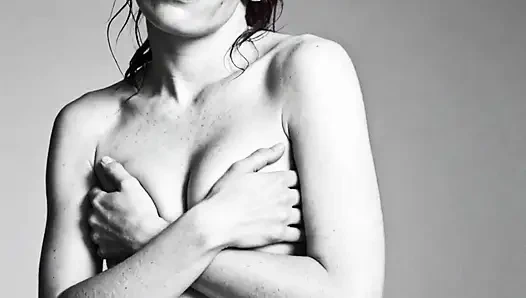 Pemotretan Topless B&w