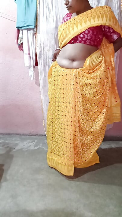 Yellow Saree Dropping Solo Sfw