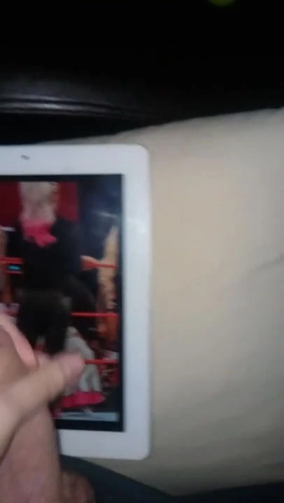 向alexa bliss的快速射精致敬