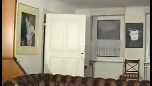 Horny babe likes getting her cunt licked before she getting banged in a threesome