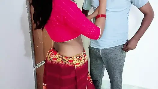 Cheating boss wife take employee dick behind the door..Desi bhabhi fuck xxx