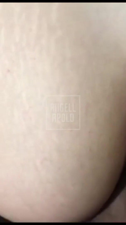 Must-see okamžik z "Kompilace- šukání zadku mé kamarádky paroháčské manželky"