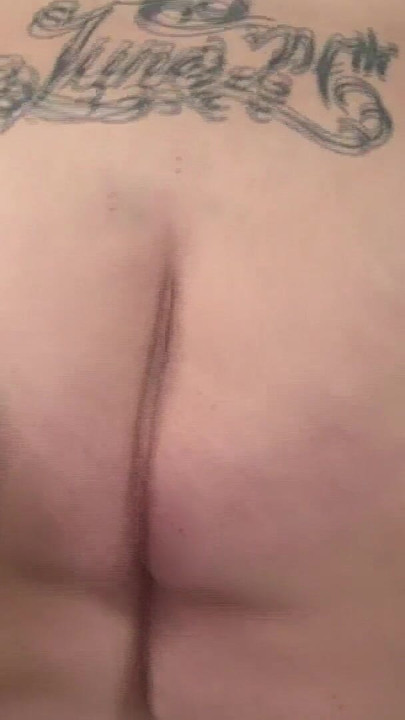 Ključni trenutak s "Izopačene biseksualne turneje - Epizoda #02"