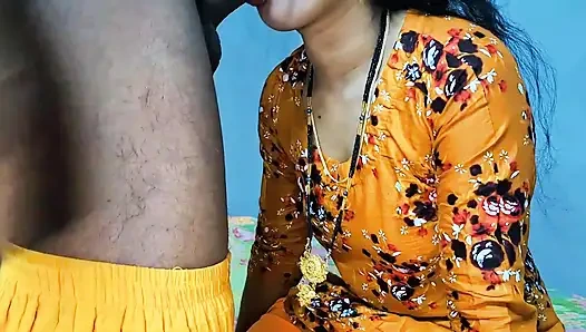 Indian college girl gets fucked by stepbrother after coming home from college, video caught