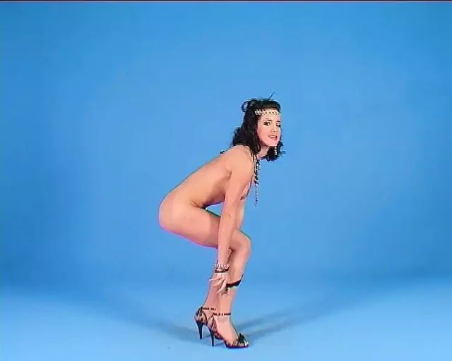 sexy bitch just want cocks