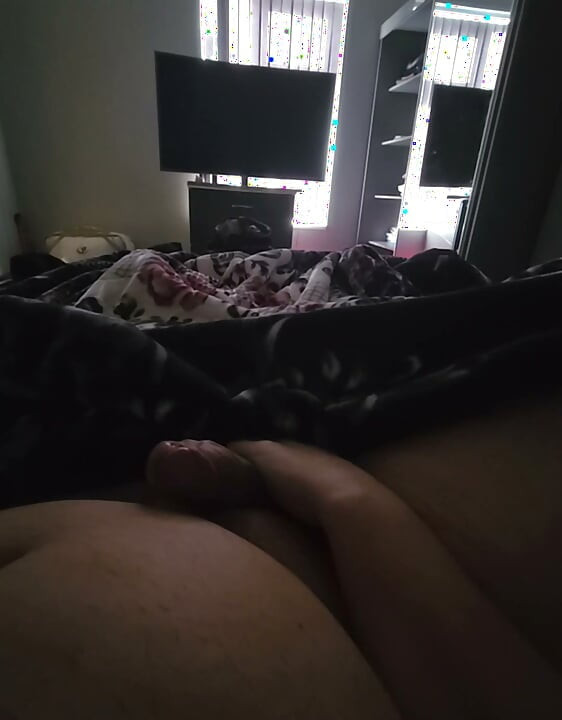 Step Mom Only Came to Visit step son and Ended Up handjob his big dick in erection