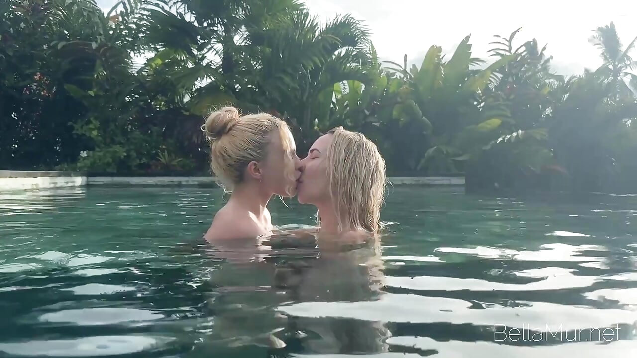 Ex Vlog - Travelling in Jungles with Hot Swinger Couple Verlonis